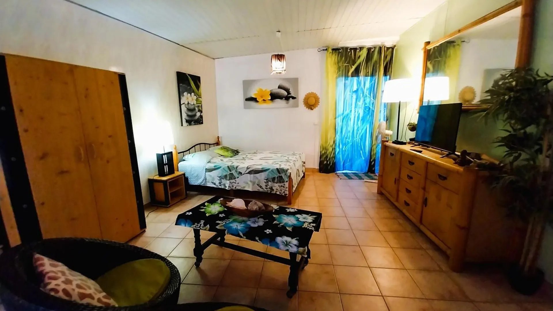 Apartment Tahiti - Erima Pool Studio Arue
